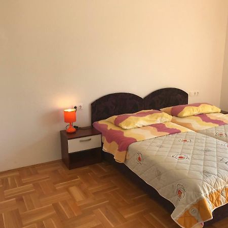 Apartments Filip Trogir Exterior photo