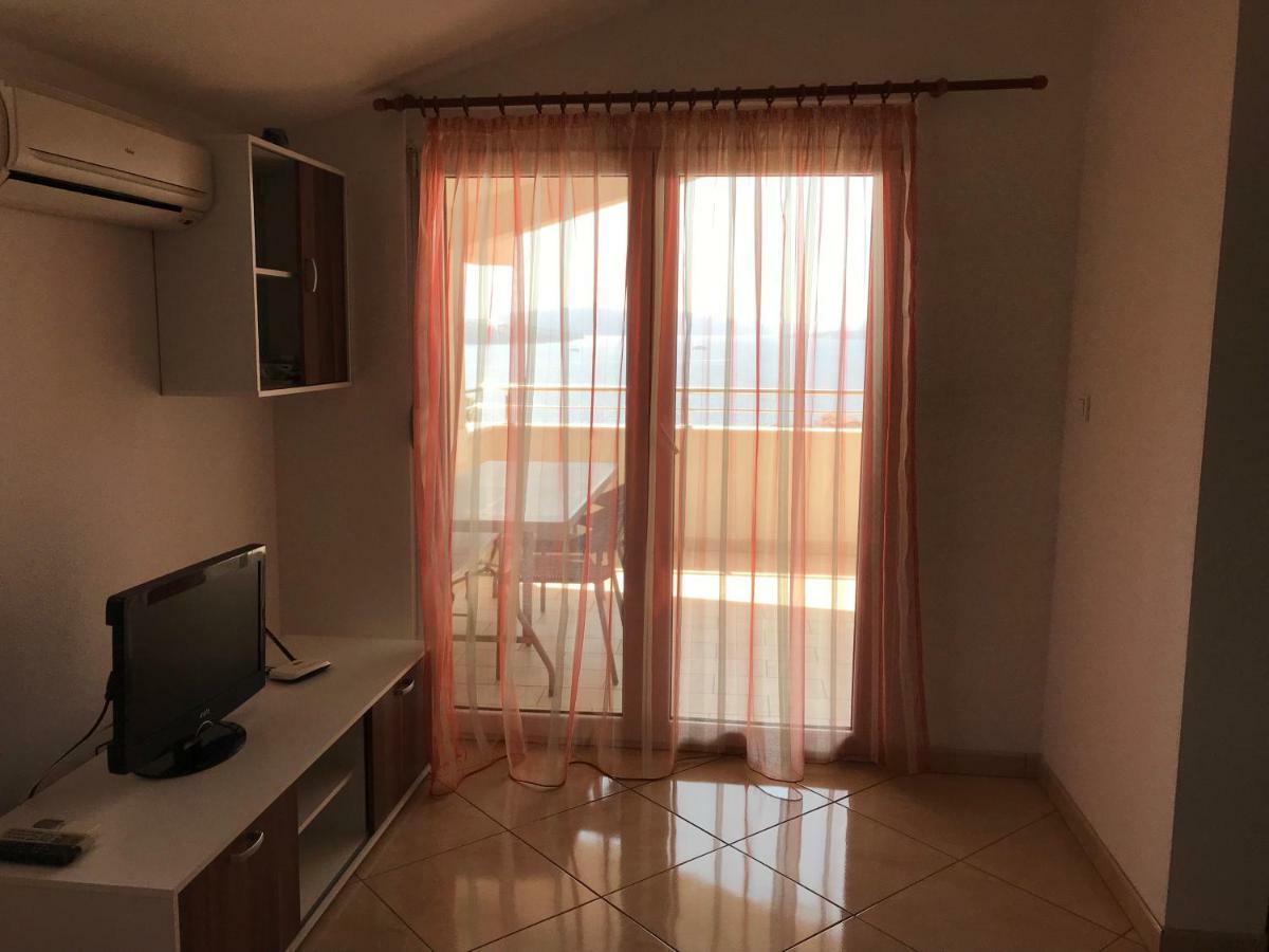 Apartments Filip Trogir Exterior photo
